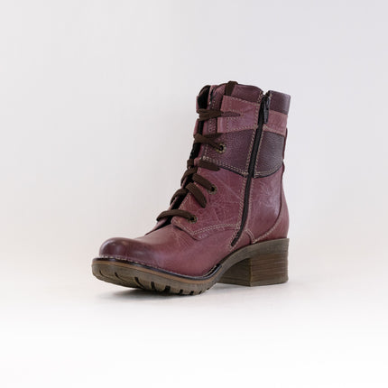 Dromedaris Kara Metallic (Women's) - Violet Metallic