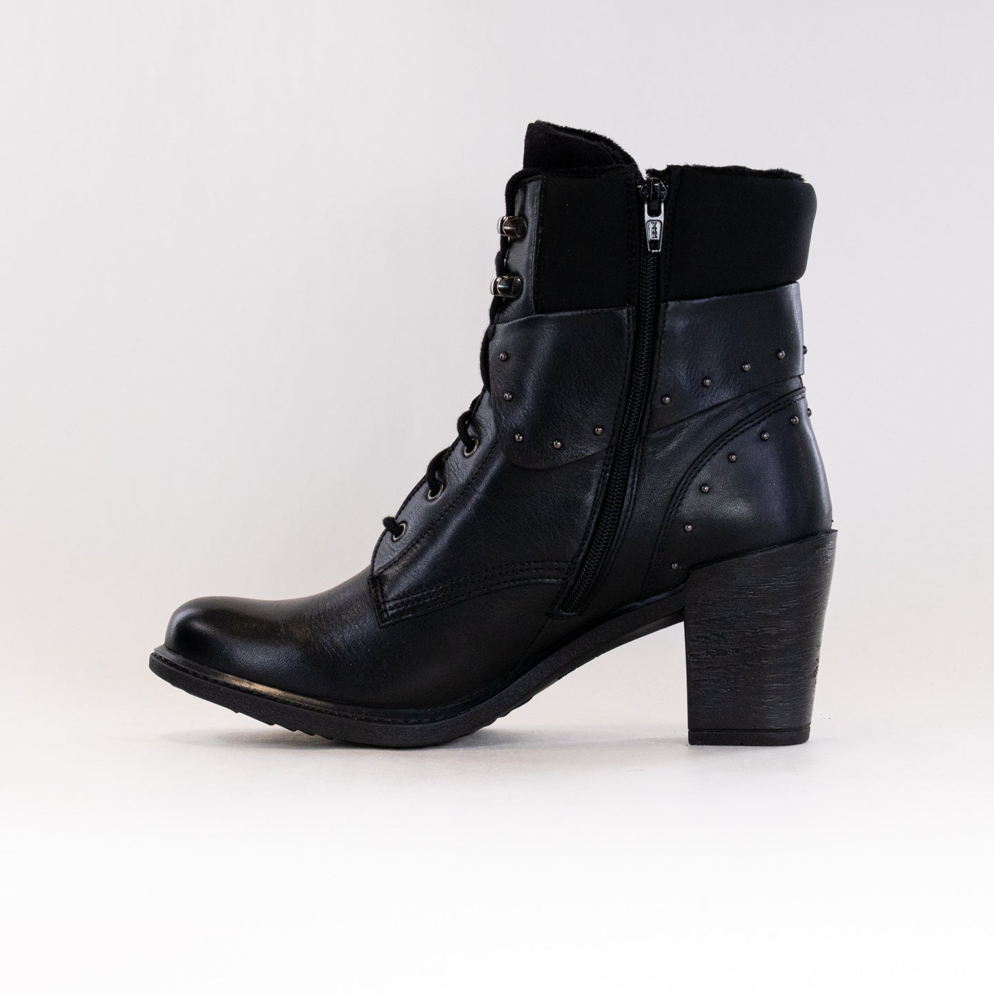 Dromedaris Gilly (Women's) - Black