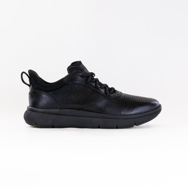Florsheim Fleet Perf (Men's) - Black Smooth