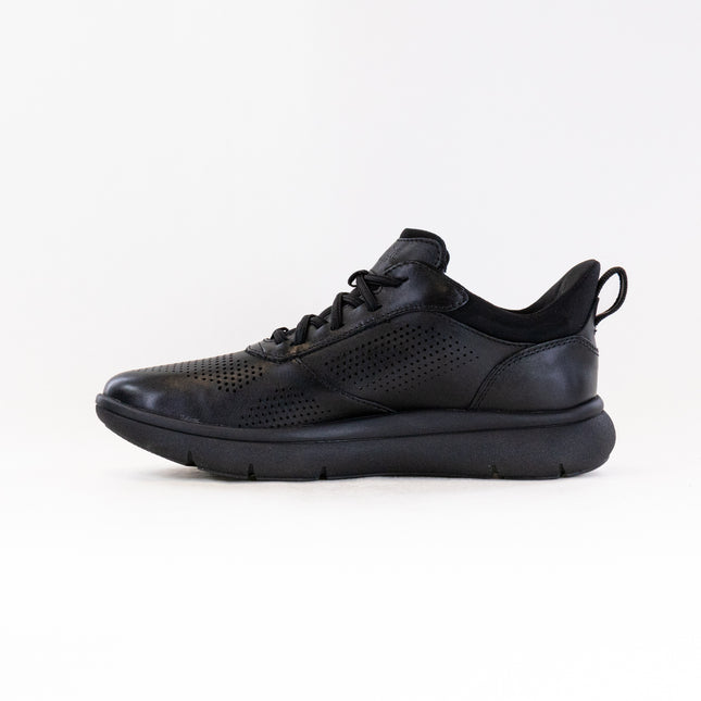 Florsheim Fleet Perf (Men's) - Black Smooth
