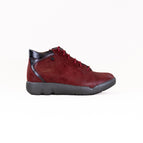 36 / CHERRY RED FANTASTIC