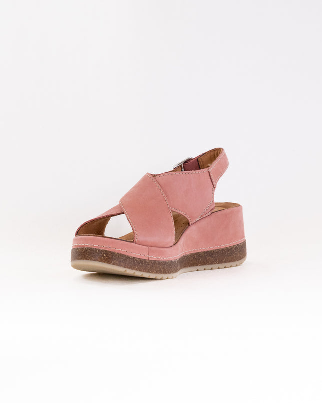 Clarks Kassanda Step (Women's) - Peach Nubuck