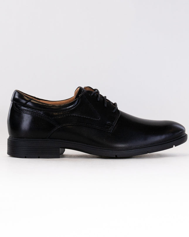 Clarks Eldredge Plain Toe Oxford (Men's) - Black Leather