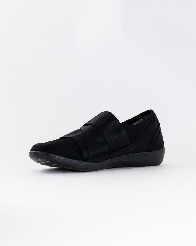 Ziera Urban (Women's) - Black/Black