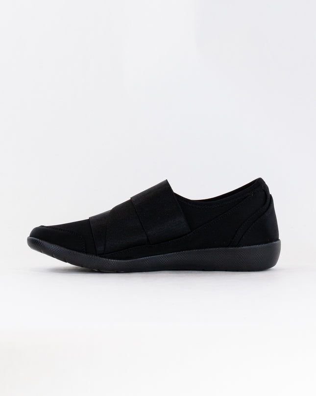 Ziera Urban (Women's) - Black/Black