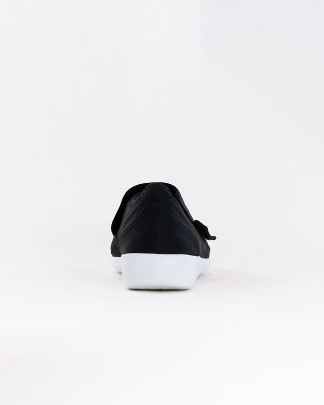 Ziera Urban (Women's) - Black/White