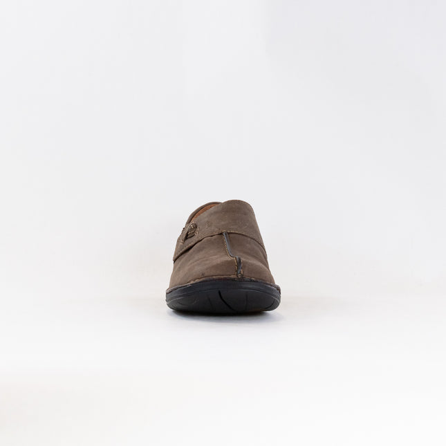 Clarks Un Loop Ave (Women's) - Taupe