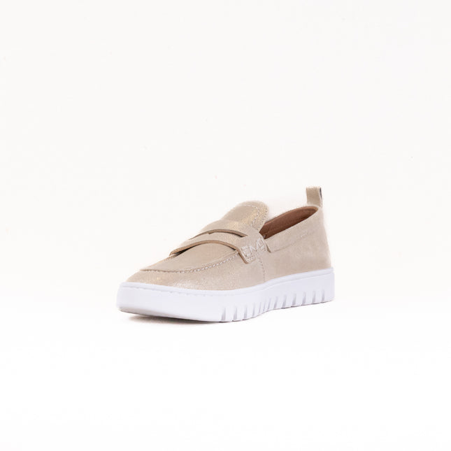Vionic Uptown Loafer (Women's) - Gold