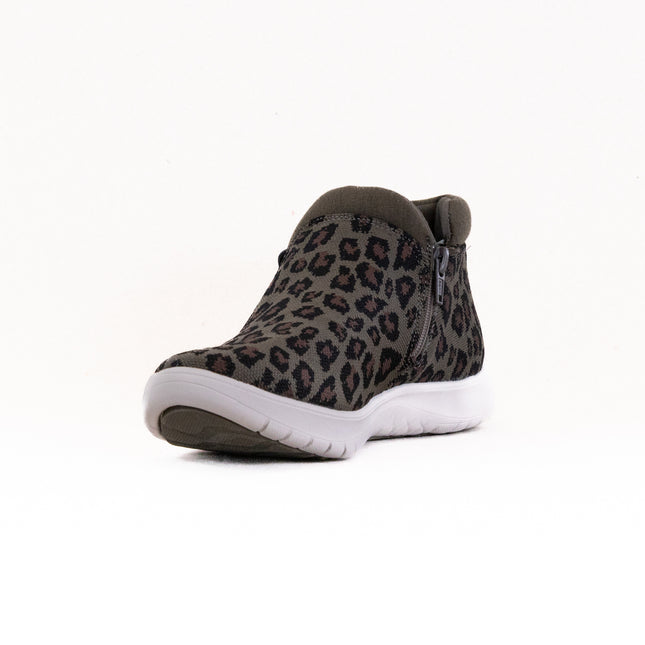 Clarks Adella Pine (Women's) - Dark Olive