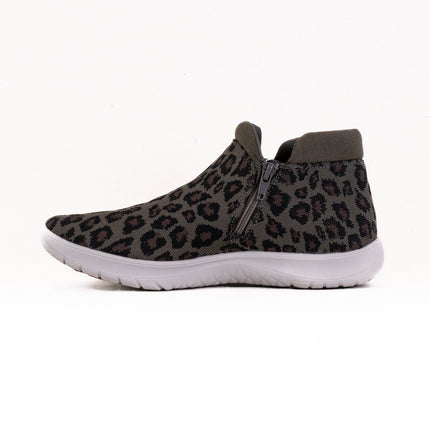 Clarks Adella Pine (Women's) - Dark Olive