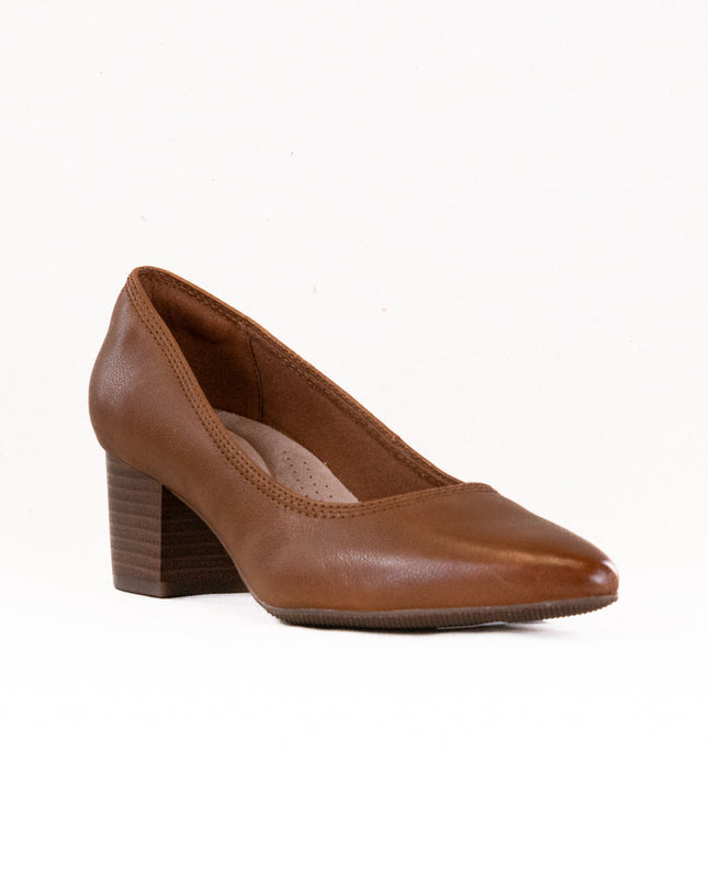 Clarks Ellanie Hope (Women's) - Tan Leather