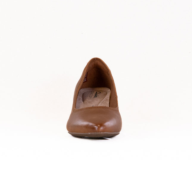 Clarks Ellanie Hope (Women's) - Tan Leather