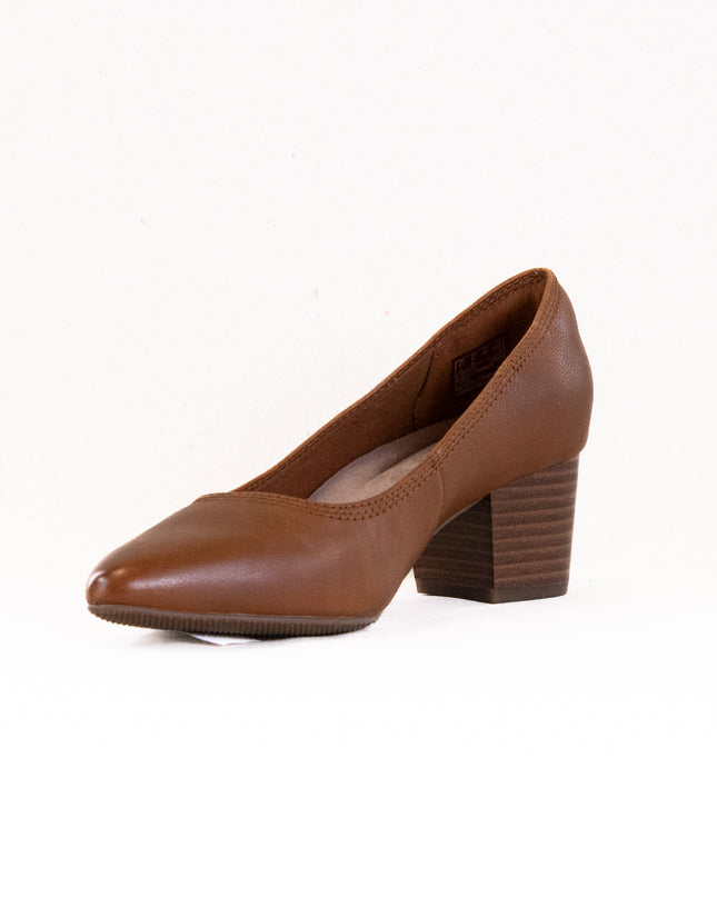 Clarks Ellanie Hope (Women's) - Tan Leather