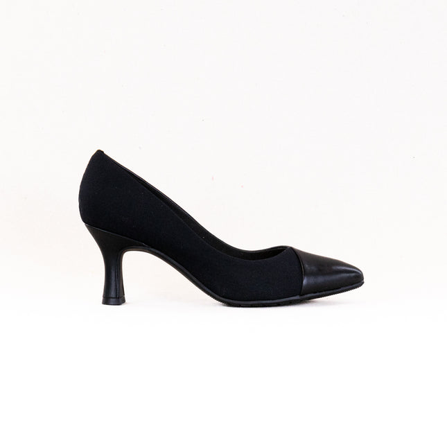 Clarks Kataleyna Rose (Women's) - Black Leather