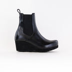 37.0 / Black