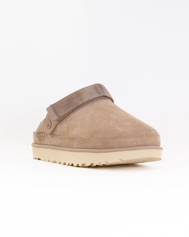 UGG Goldenstar Clog (Women's) - Sand