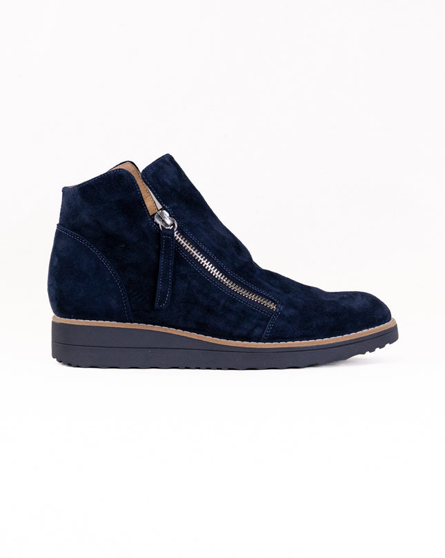 Django & Juliette Ohmy (Women's) - Navy Suede