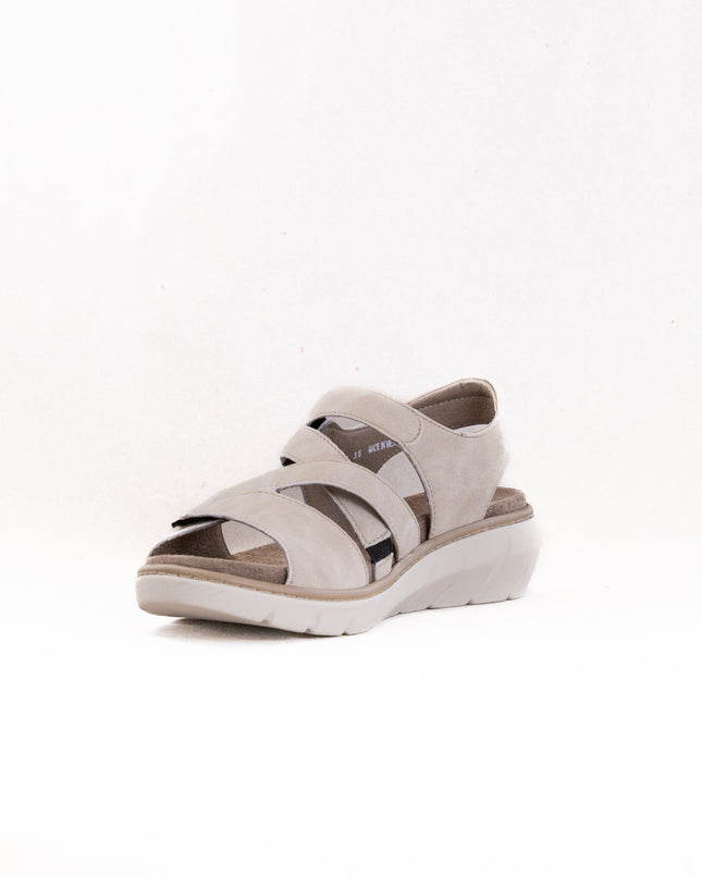 Wolky Ikaria (Women's) - Beige