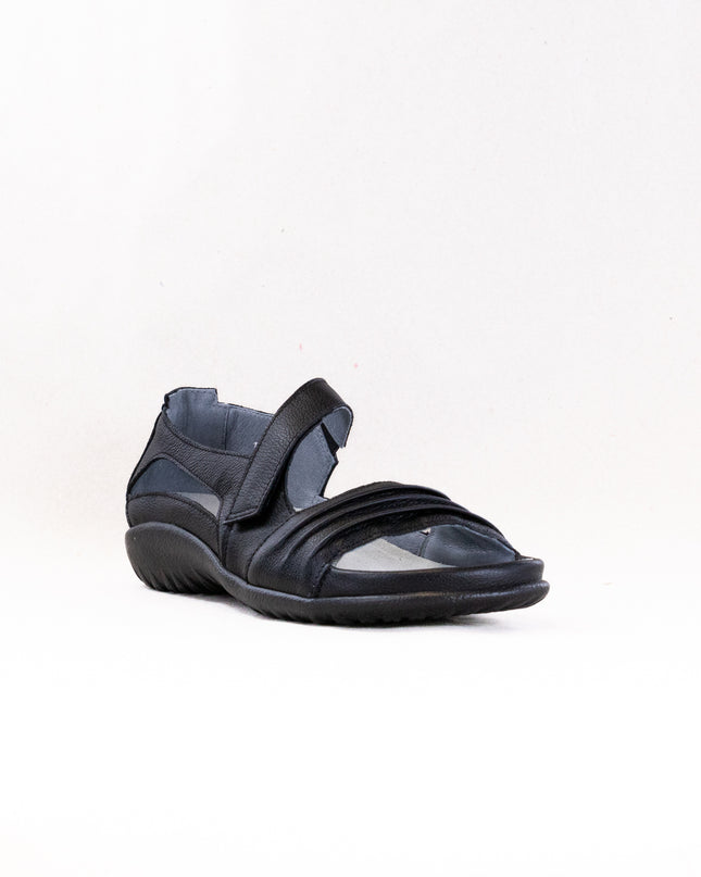 Naot Papaki (Women's) - Black Soft Leather