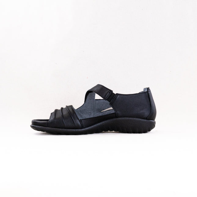 Naot Papaki (Women's) - Black Soft Leather
