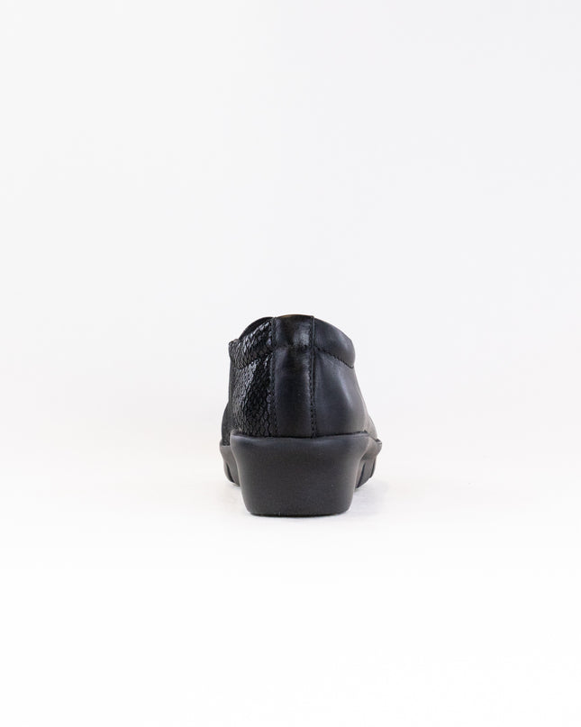 Wolky Cursa (Women's) - Black Leather