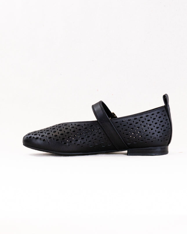 Clarks Fawna Jane (Women's) - Black Leather