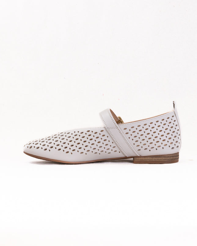 Clarks Fawna Jane (Women's) - Cream Leather