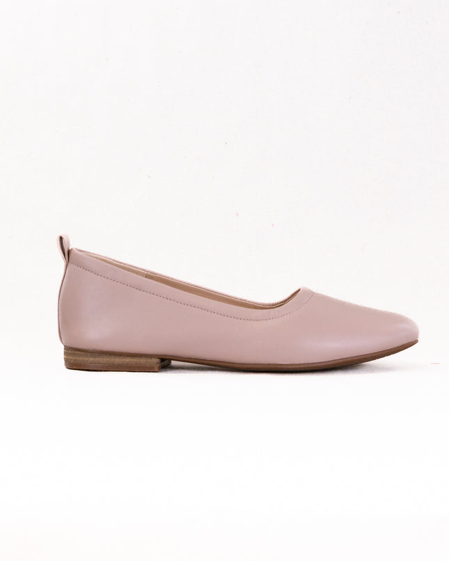 Clarks Fawna Soft (Women's) - Light Pink Leather