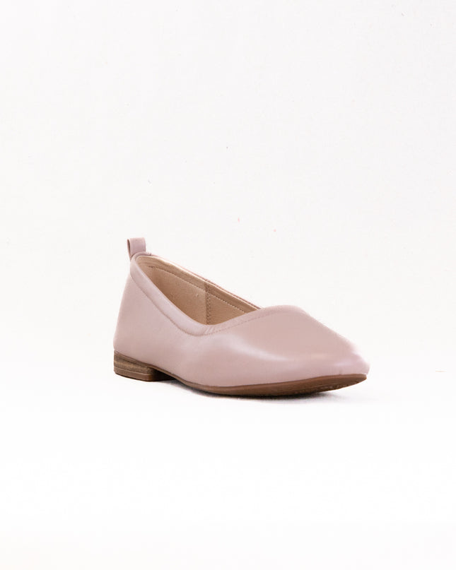 Clarks Fawna Soft (Women's) - Light Pink Leather