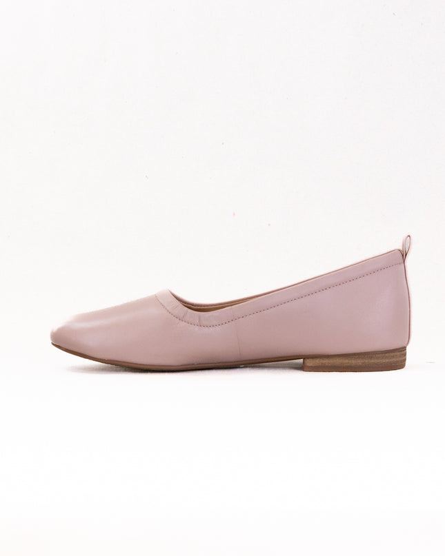 Clarks Fawna Soft (Women's) - Light Pink Leather
