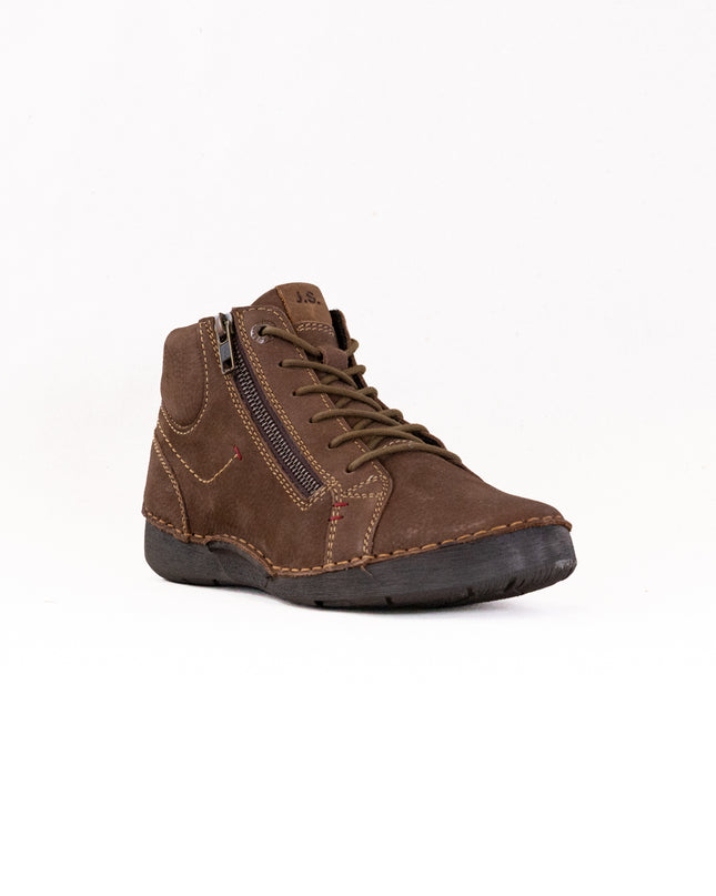 Josef Seibel Fergey 67 (Women's) - Chestnut