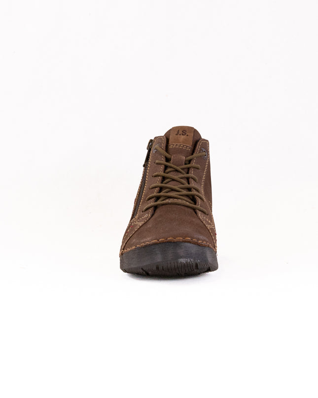 Josef Seibel Fergey 67 (Women's) - Chestnut