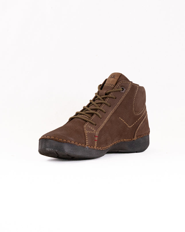 Josef Seibel Fergey 67 (Women's) - Chestnut
