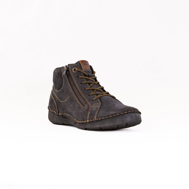 Josef Seibel Fergey 67 (Women's) - Titan