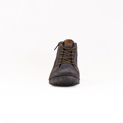 Josef Seibel Fergey 67 (Women's) - Titan