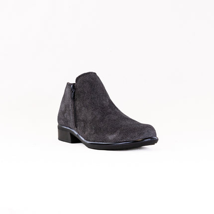 Naot Helm (Women's) - Black Embossed Suede