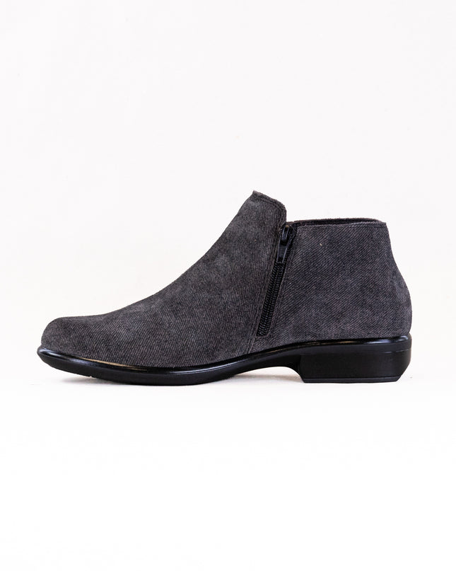 Naot Helm (Women's) - Black Embossed Suede