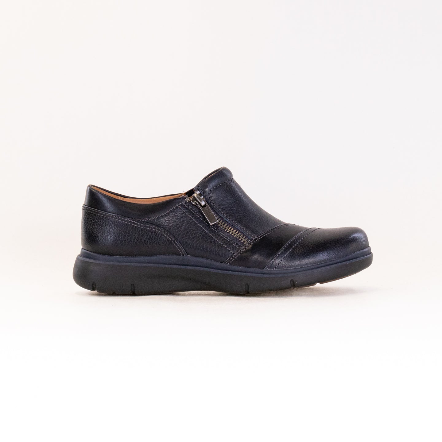 Clarks Certina Pure (Women's) - Navy Leather