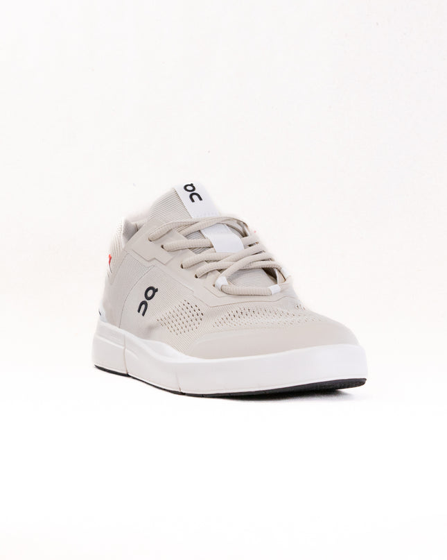 On The Roger Spin 2 (Women's) - Sand/Ivory