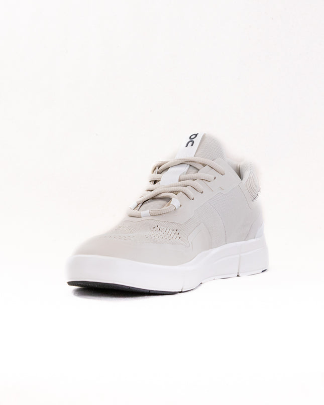 On The Roger Spin 2 (Women's) - Sand/Ivory