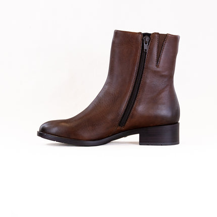 Remonte Ashley 73 (Women's) - Chestnut Leather
