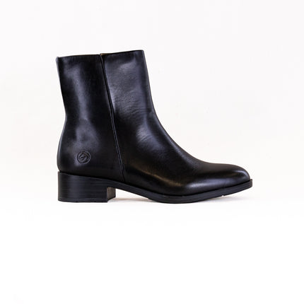 Remonte Ashley 73 (Women's) - Black Leather