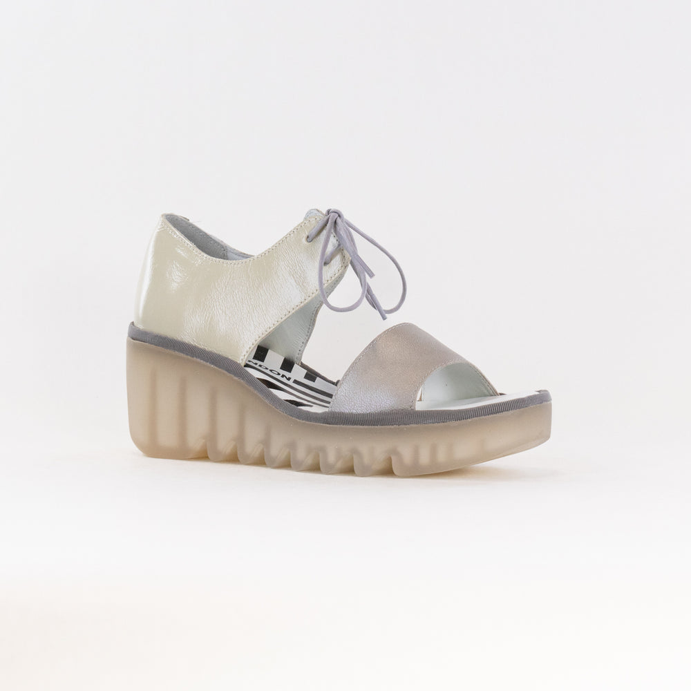 FLY London Crossover Sandals BILU465FLY (Women's) - Silver/Off White