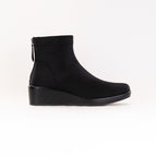 36 / BLACK