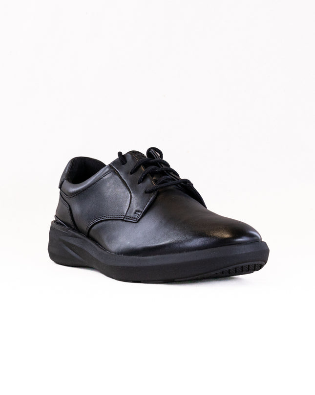 Clarks Code Hybrid Plain (Men's) - Black Smooth