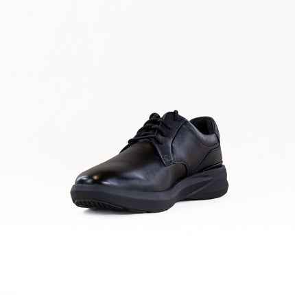Clarks Code Hybrid Plain (Men's) - Black Smooth
