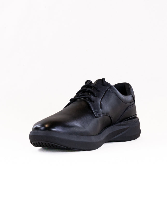 Clarks Code Hybrid Plain (Men's) - Black Smooth