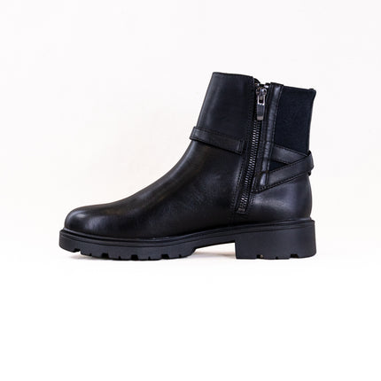 Clarks Code L Bay (Women's) - Black Leather