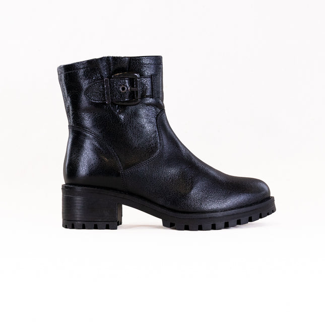 Eric Leah (Women's) - Black Metallic Leather with Fur