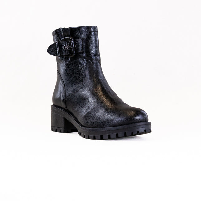 Eric Leah (Women's) - Black Metallic Leather with Fur